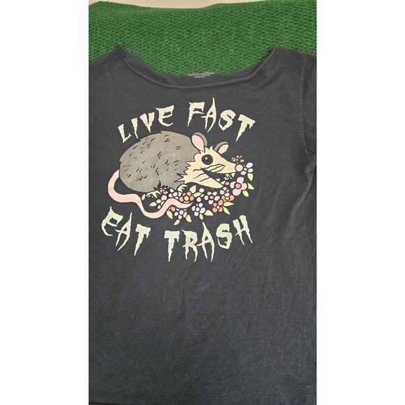 Hot Topic Live Fast Eat Trash T-Shirt M/L - Picture 2 of 4